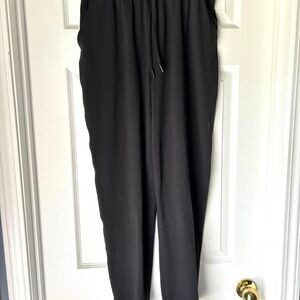 Lululemon Women's Black High Waisted Athletic Pants sz 8